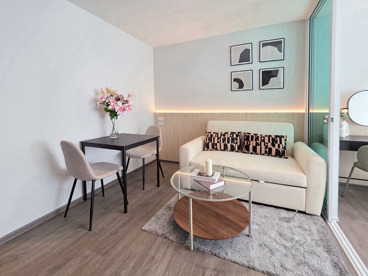 ให้เช่าคอนโดบางนา แบริ่ง ลาซาล : ให้เช่า Regent Home Bangna  1 ห้องนอน 1 ห้องน้ำ ห้องตกแต่งสวยมาก *350 ม.BTS บางนา