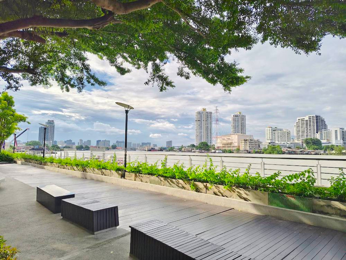 ขายคอนโดราษฎร์บูรณะ สุขสวัสดิ์ : ขายไอวี่ ริเวอร์ คอนโด (Ivy River Condo) รีโนเวทใหม่ ริมแม่น้ำเจ้าพระยา เขตราษฎร์บูรณะ กทม. 