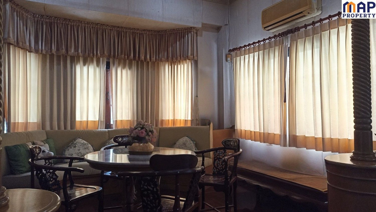 For SaleHouseMin Buri, Romklao : Two-story detached house on a 493 sq.wa. plot. Excellent location