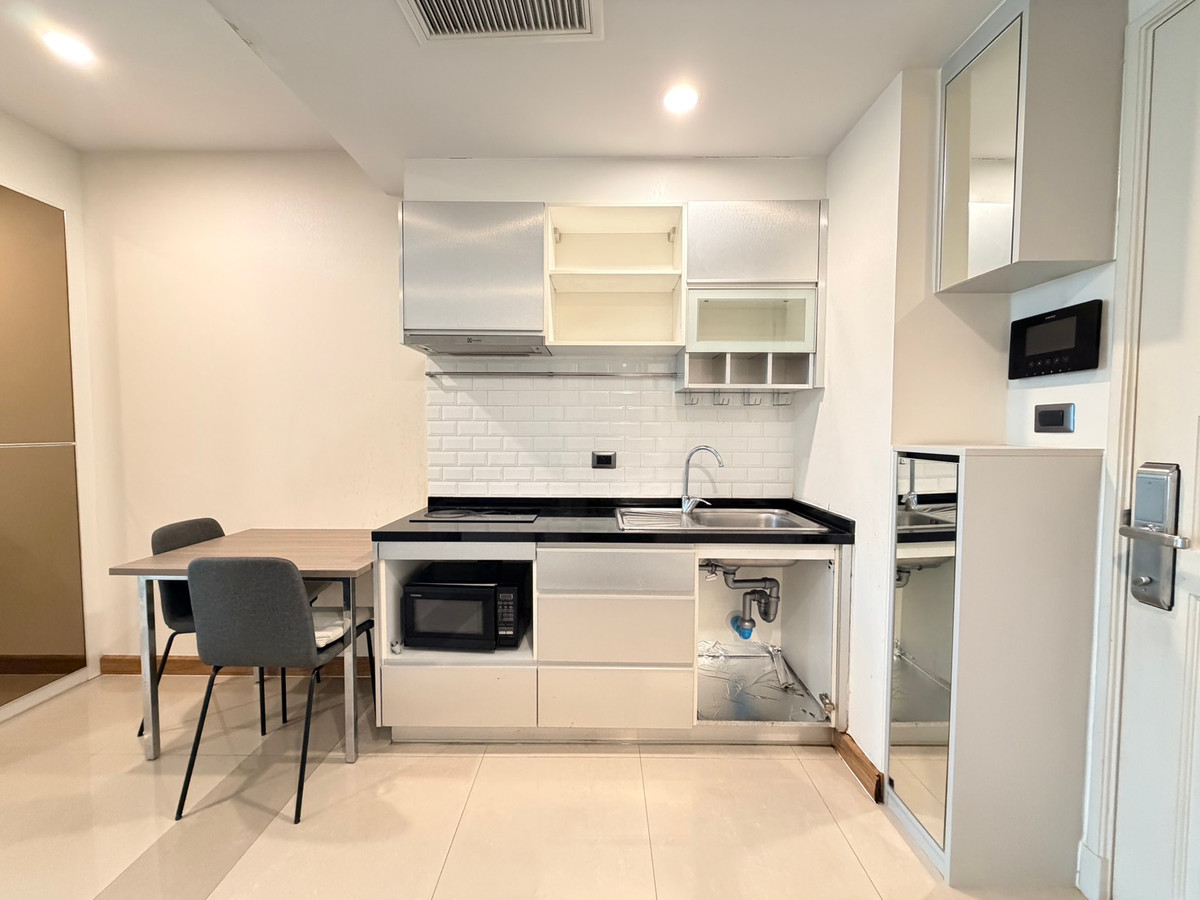 For RentCondoRama9, Petchburi, RCA : For rent!! Condo near MRT Cultural Center | Supalai Wellington | 1 bedroom, fully furnished, ready to move in, near Central Rama 9.