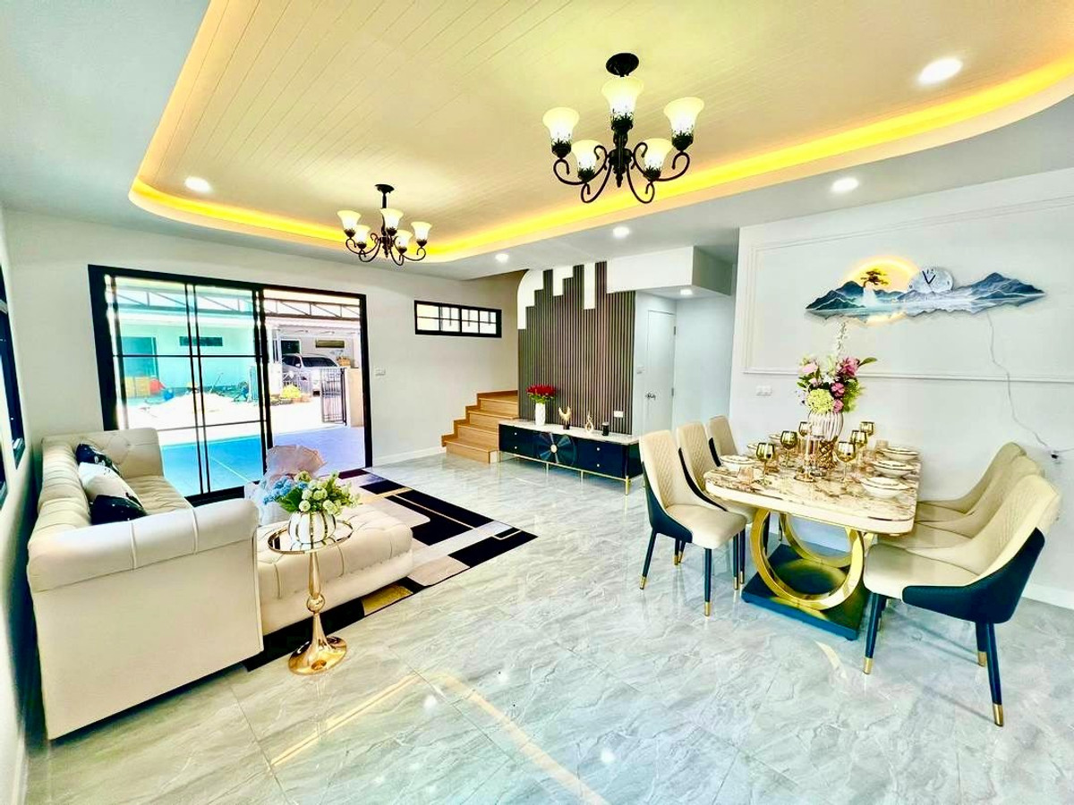 For SaleTownhomePathum Thani,Rangsit, Thammasat : 2-story townhome for sale, The Trust Town Village, Wongwaen - Lam Luk Ka, along Khlong 6, Soi 28, area 27.8 square wah, 3 bedrooms, Bueng Kham Proi Subdistrict, Lam Luk Ka District, Pathum Thani Province.