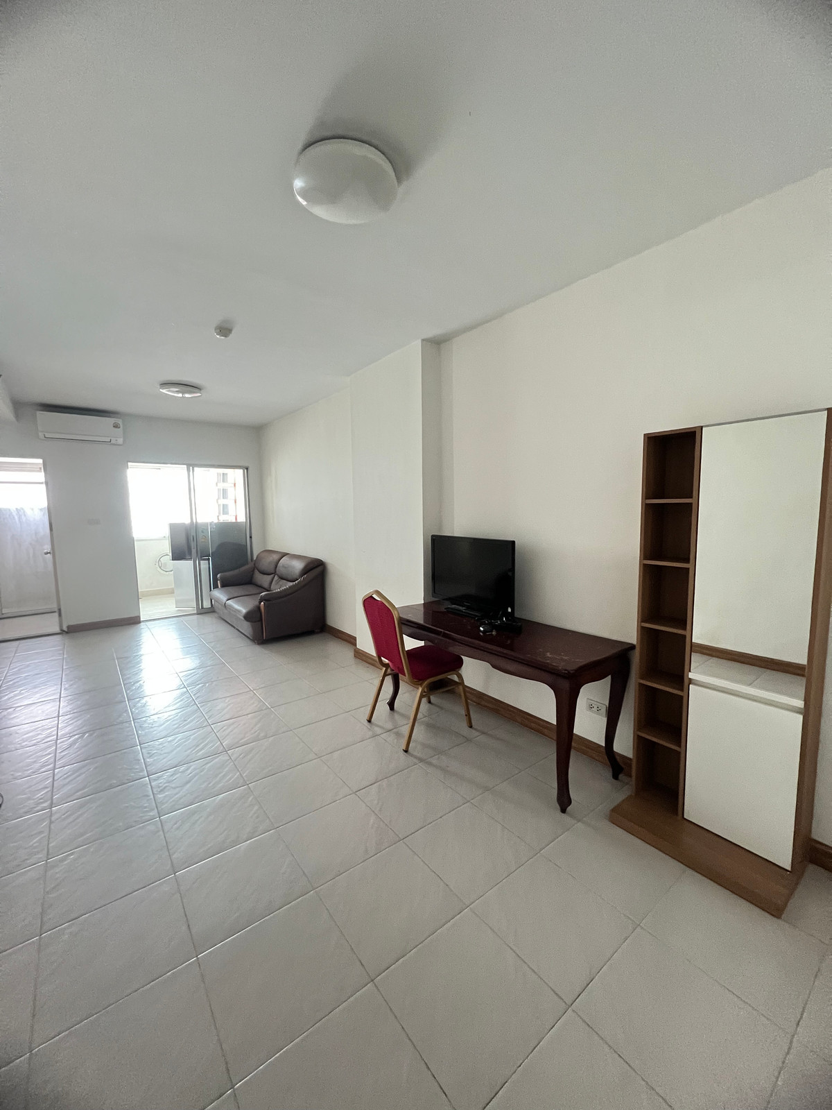 For RentCondoKasetsart, Ratchayothin : For rent Supalai Park Kaset | Satisfactory area 51 sq m.