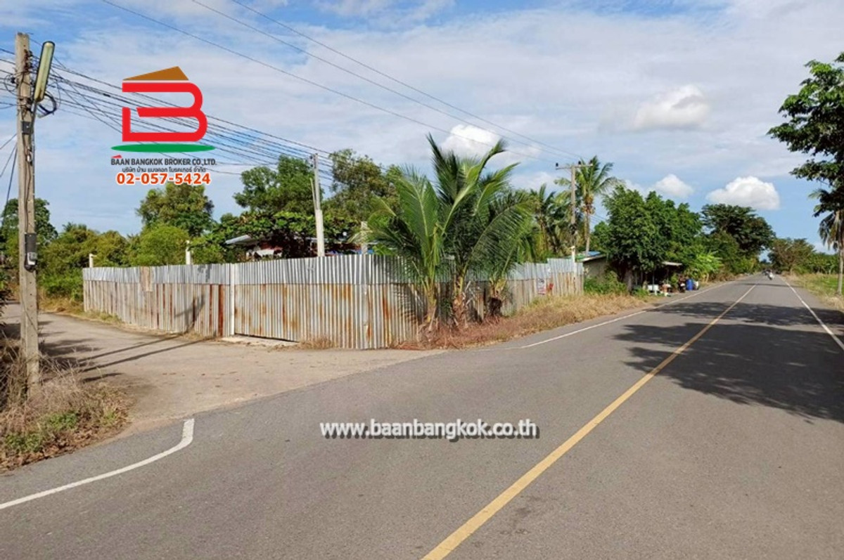 For SaleLandNakhon Nayok : Land with house, area 127 sq m., Ongkharak, Khlong 16, Bueng Phra Achan Subdistrict. Ongkharak District Nakhon Nayok Province