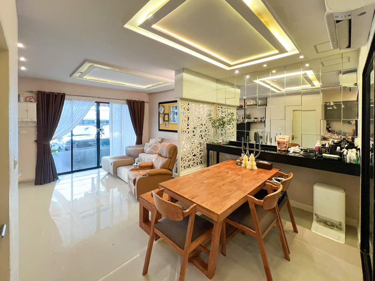 ขายทาวน์โฮมรามคำแหง หัวหมาก : ทาวน์โฮมใกล้ MRT สีส้ม รามคำแหง เชื่อมต่อได้ทั้งเส้น เลียบทางด่วน - รามคำแหง - พระราม 9 🚘