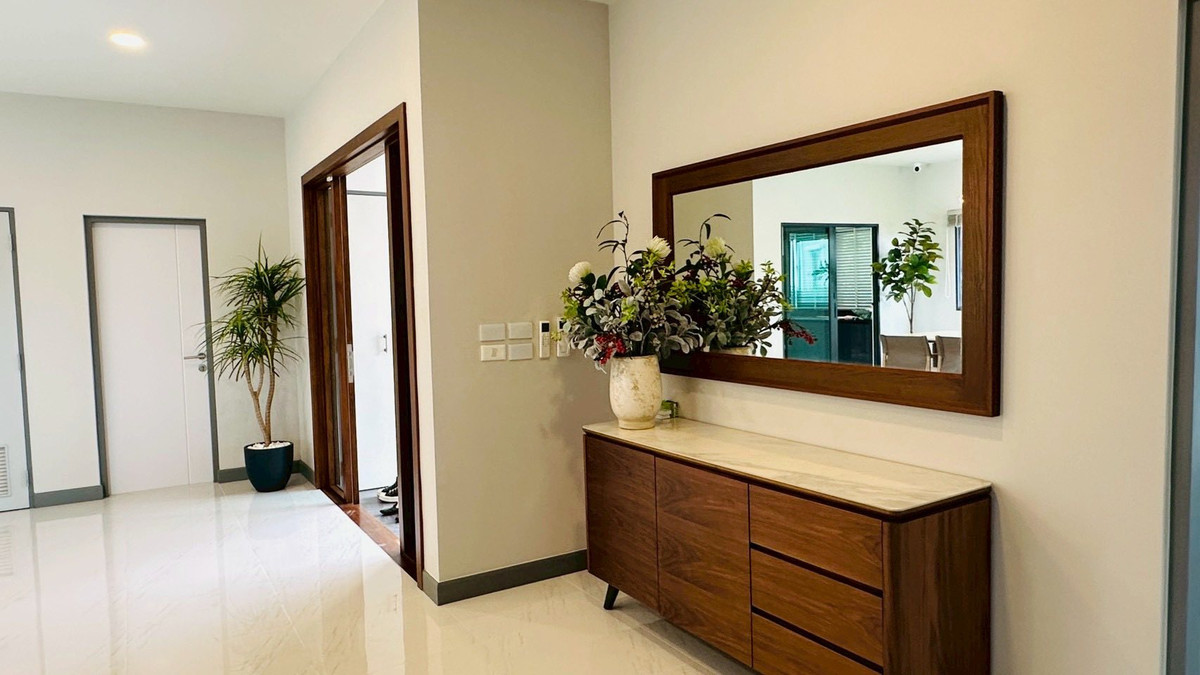 ให้เช่าบ้านบางนา แบริ่ง ลาซาล : ปล่อยเช่าบ้านเดี่ยวหรู 2ชั้น ใหม่แกะกล่อง✨ติดMega บางนา : โครงการ The City Bangna : ดีไซน์สวย เพดานสูงโปร่ง พร้อมห้องแม่บ้าน