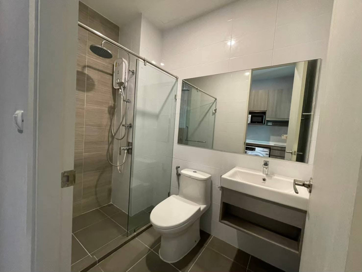 For RentCondoSamut Prakan,Samrong : PFD-08084  Condo for rent, English style (Collage Art), good location, next to Ramkhamhaeng Road, near MRT Lam Sali 