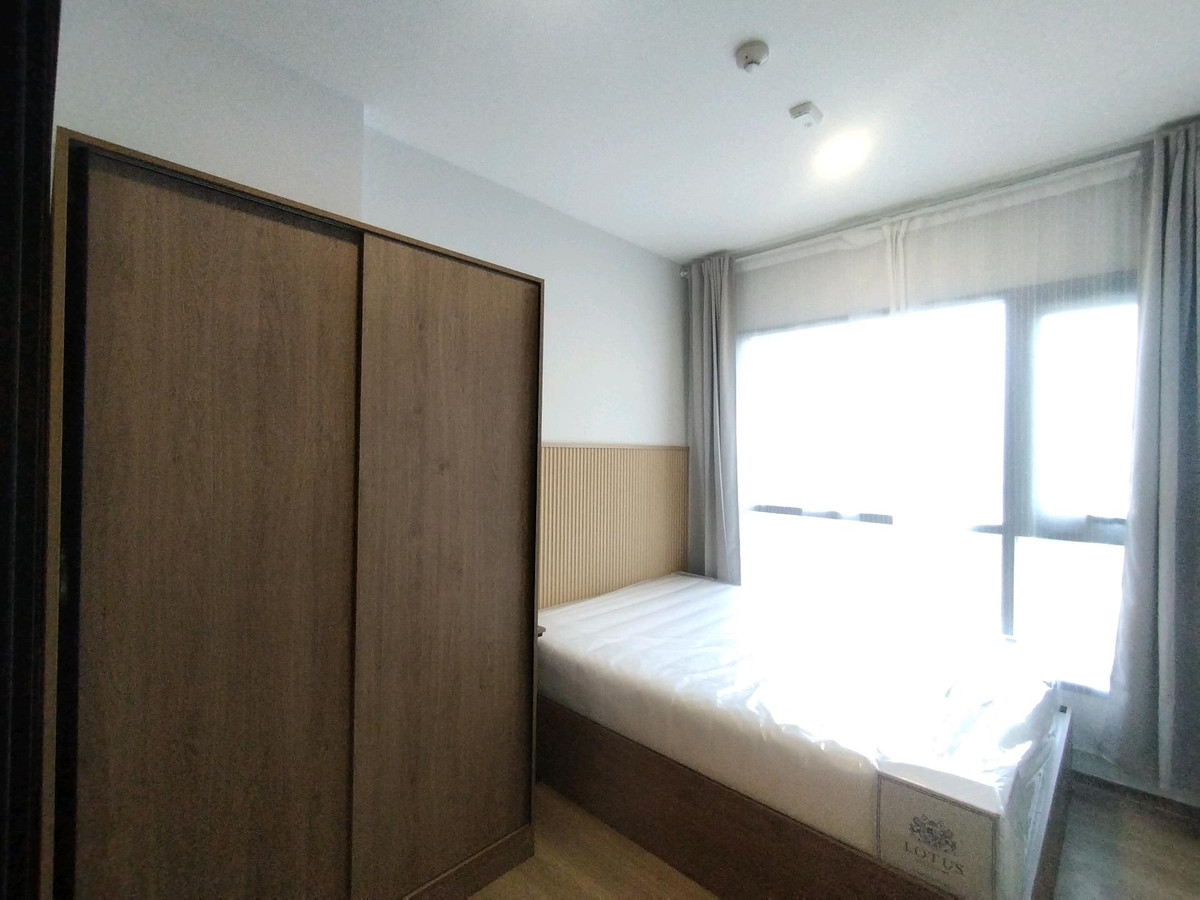 ให้เช่าคอนโดปิ่นเกล้า จรัญสนิทวงศ์ : 🏙️ให้เช่าห้องใหม่เอี่ยม วิวสวน, แม่น้ำ@ แชปเตอร์ วัน สปาร์ค เฟอร์ฯ คช.ไฟฟ้า ครบทัก 📲or Line: 0616395225