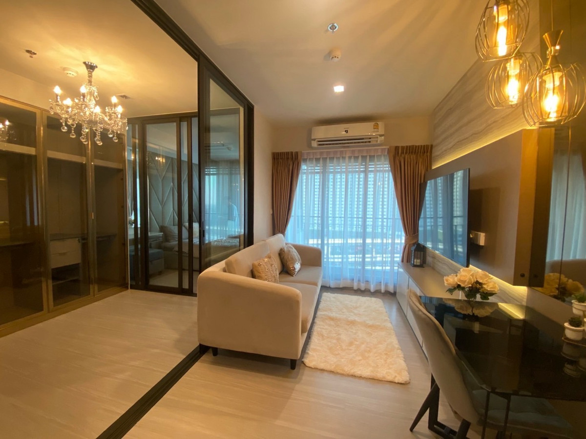 ให้เช่าคอนโดท่าพระ ตลาดพลู วุฒากาศ : ไลฟ์สาทร เซียร์ร่า ขนาด 36 ตรม. ชั้น 14 วิวสระ แต่งครบ โทร 096-7525562 