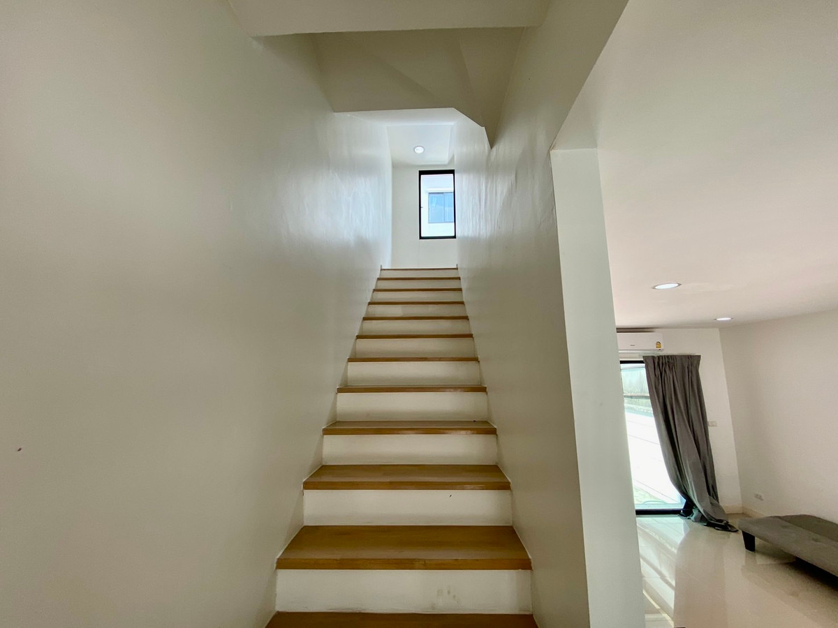 ขายทาวน์โฮมรามคำแหง หัวหมาก : ขายทาวน์โฮม 3 ชั้น บ้านกลางเมือง พระราม 9–รามคำแหง | บ้านสภาพใหม่ พร้อมอยู่ | ใกล้ทางด่วนและ Airport Link