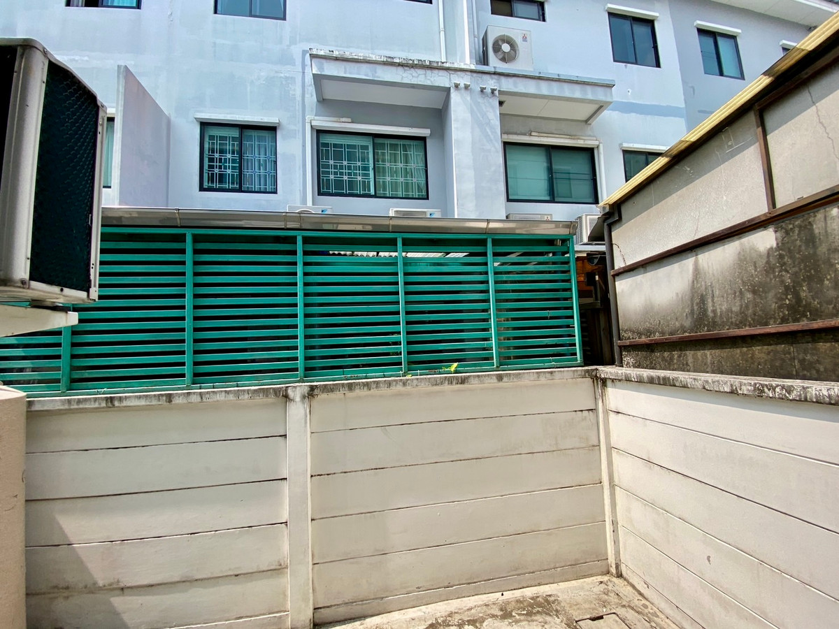 ขายทาวน์โฮมรามคำแหง หัวหมาก : ขายทาวน์โฮม 3 ชั้น บ้านกลางเมือง พระราม 9–รามคำแหง | บ้านสภาพใหม่ พร้อมอยู่ | ใกล้ทางด่วนและ Airport Link