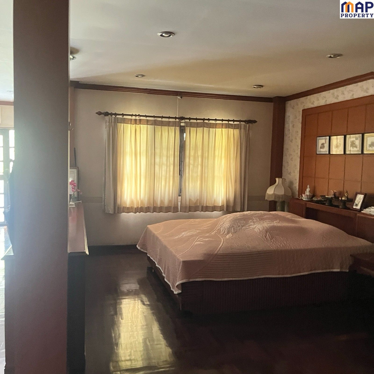 For SaleHouseMin Buri, Romklao : Two-story detached house on a 493 sq.wa. plot. Excellent location