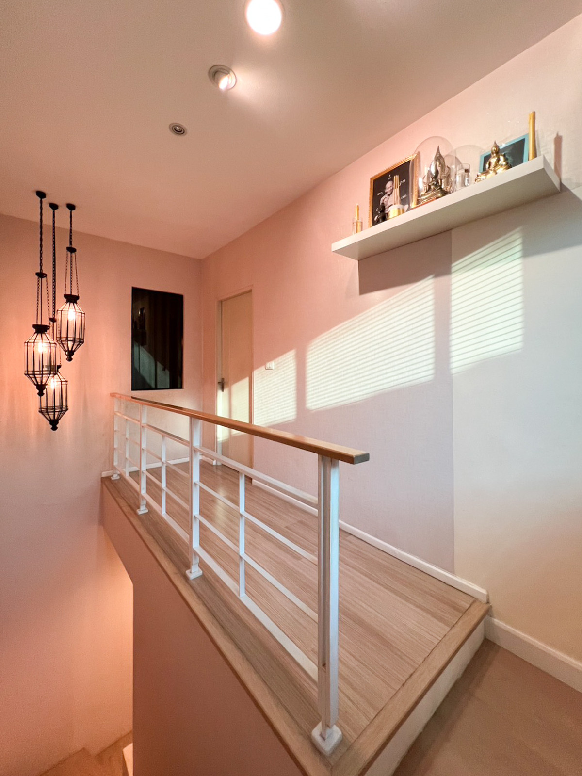 ขายทาวน์โฮมรามคำแหง หัวหมาก : ทาวน์โฮมใกล้ MRT สีส้ม รามคำแหง เชื่อมต่อได้ทั้งเส้น เลียบทางด่วน - รามคำแหง - พระราม 9 🚘