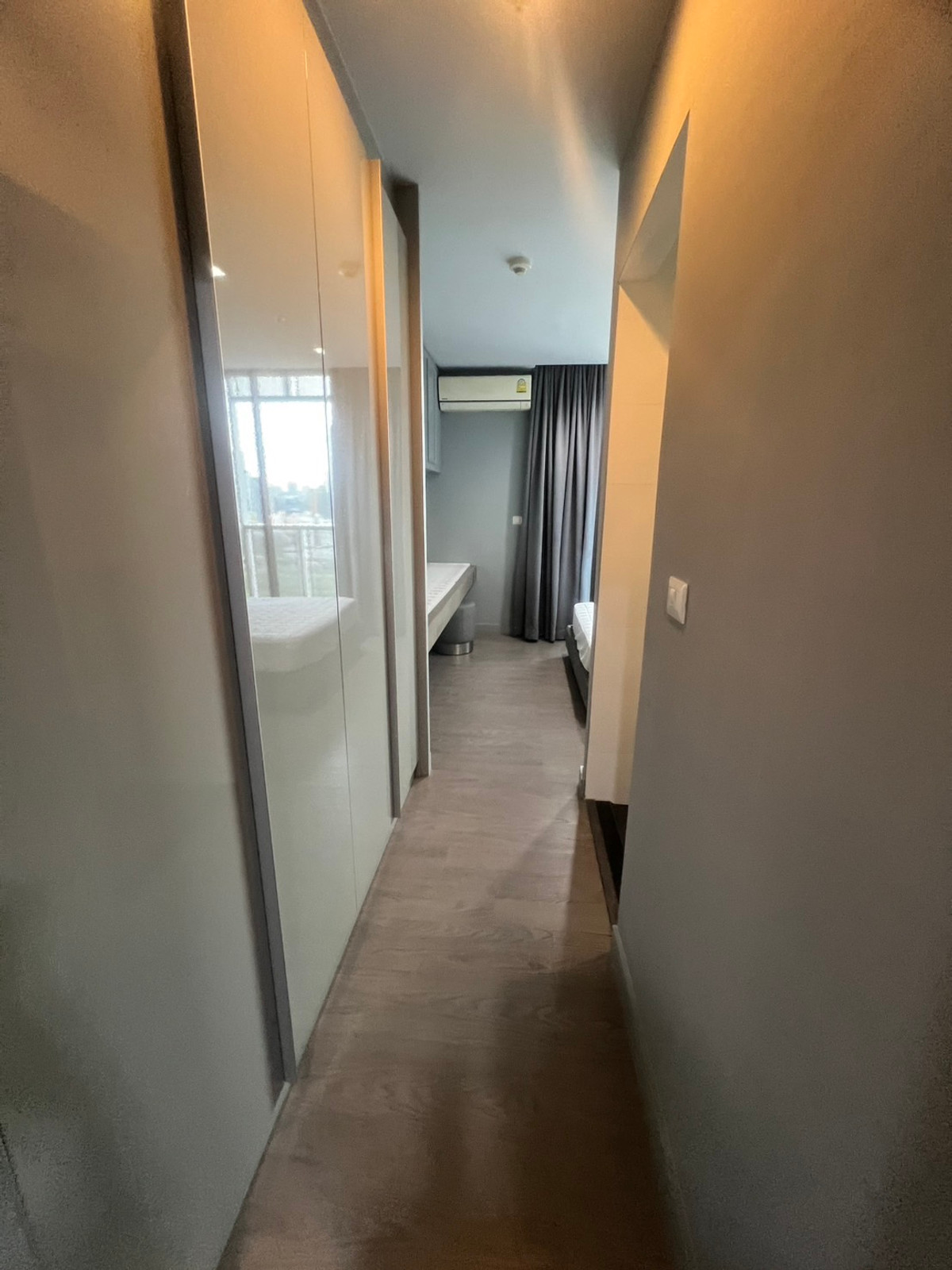 ให้เช่าคอนโดพระราม 9 เพชรบุรีตัดใหม่ RCA : คอนโดใหม่ให้เช่าใกล้ MRTพระราม9เพียง650M 15,000.00 บาท1ห้องนอน 1 ห้องน้ำ