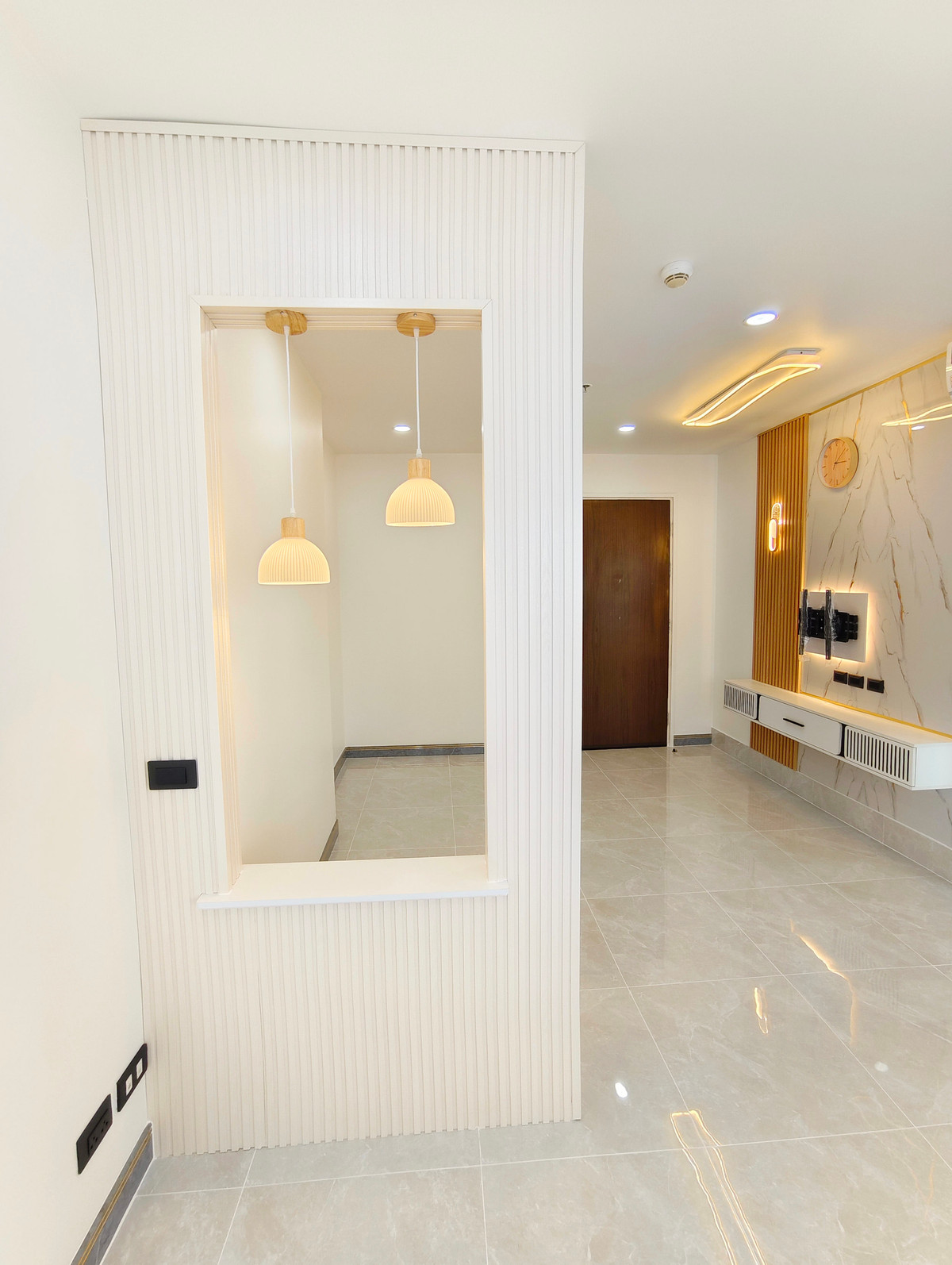 ขายคอนโดราษฎร์บูรณะ สุขสวัสดิ์ : ขายไอวี่ ริเวอร์ คอนโด (Ivy River Condo) รีโนเวทใหม่ ริมแม่น้ำเจ้าพระยา เขตราษฎร์บูรณะ กทม. 