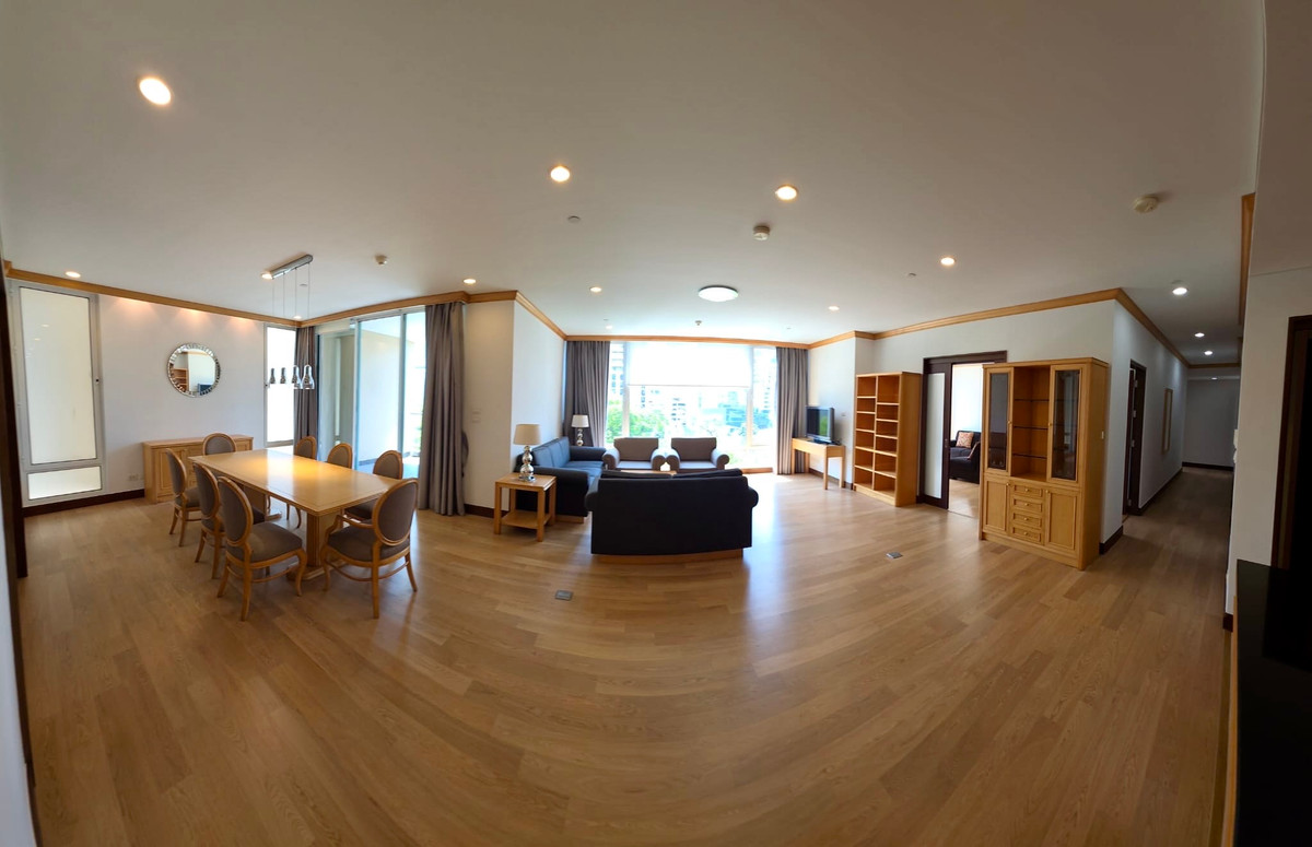 คอนโดวิทยุ ชิดลม หลังสวน : The Park Chidlom E2: 3+1bed 4bath + maid 258 sqm. 70,000,000 Rent: 200,000/mth Am: 0656199198