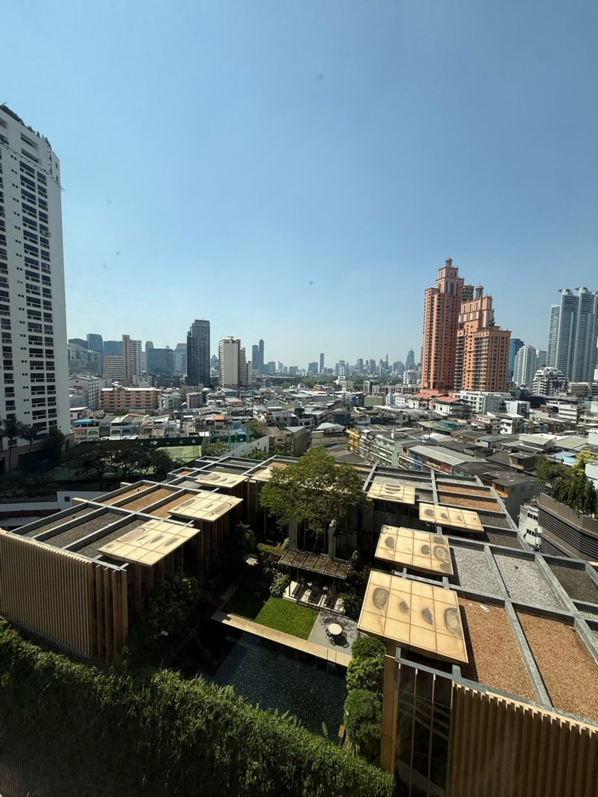 ให้เช่าคอนโดสุขุมวิท อโศก ทองหล่อ : 📍เช่า The Lumpini24 (soi.Sukhumvit24) พร้อมเข้าอยู่