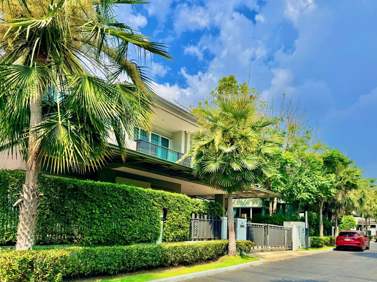 For SaleHousePattanakan, Srinakarin : Luxury Corner House for Sale – Grand Bangkok Boulevard Rama 9–Srinakarin