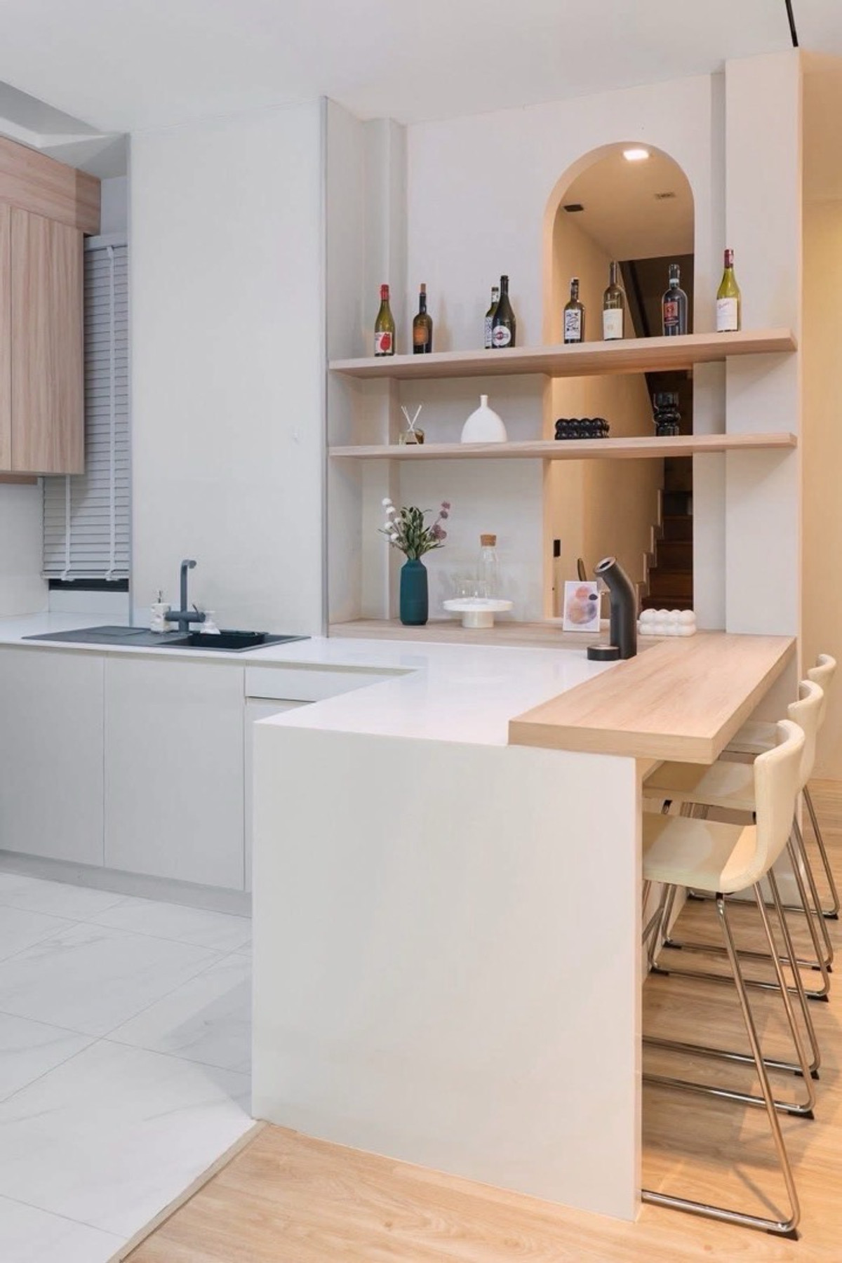 HouseSukhumvit, Asoke, Thonglor : 3-story luxury house For Rent&Sale Ready to move in ✨ Pet Friendly with pet room.