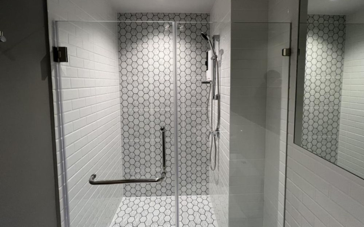 For RentCondoThaphra, Talat Phlu, Wutthakat : For Rent ✨ Altitude Unicorn Sathorn - Thapra ✨ Fully furnished with appliances, near BTS.