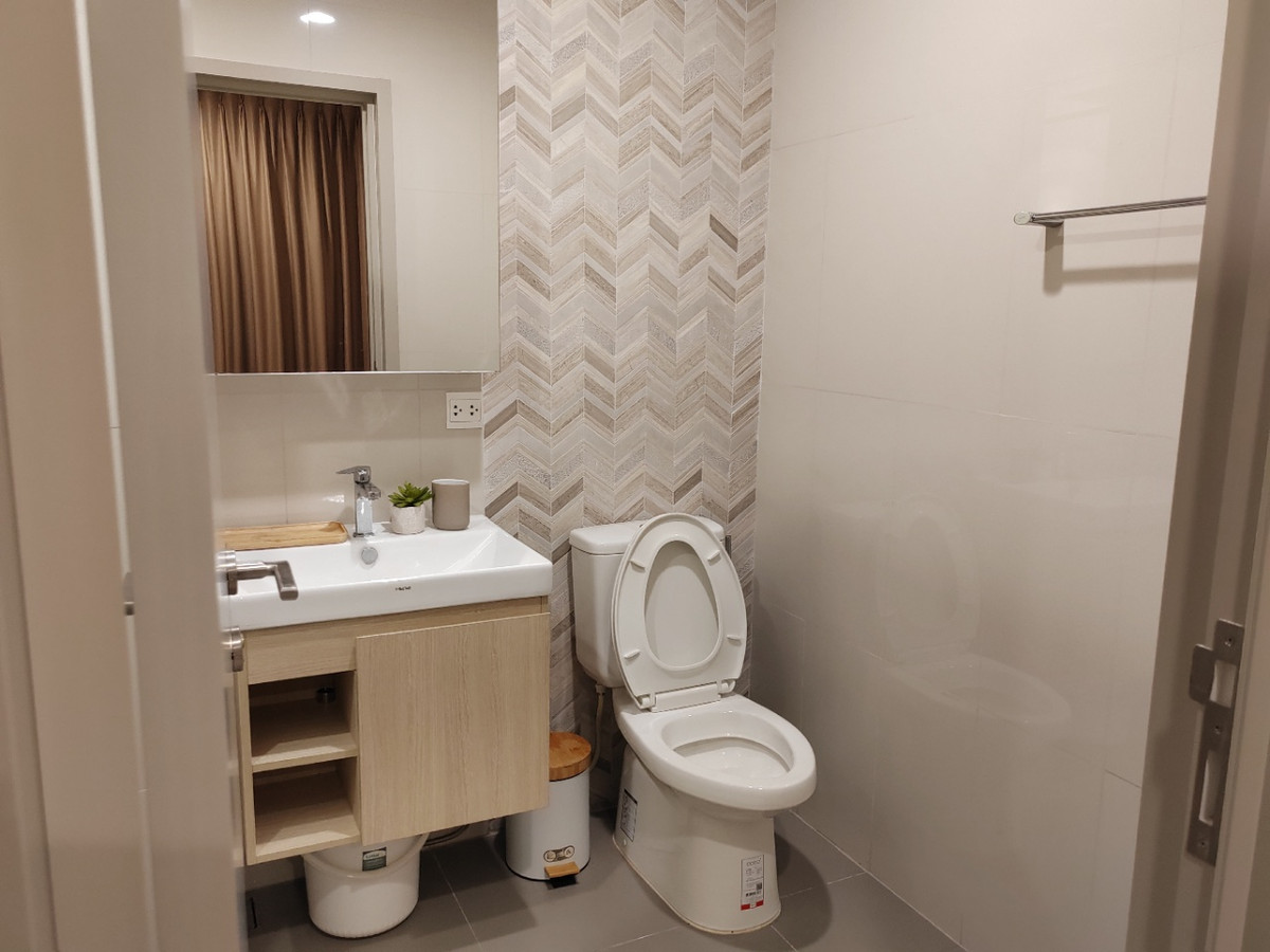 For RentCondoSukhumvit, Asoke, Thonglor : Oka Haus  35sqm 43 floor high level condo for rent ! 22,000/month