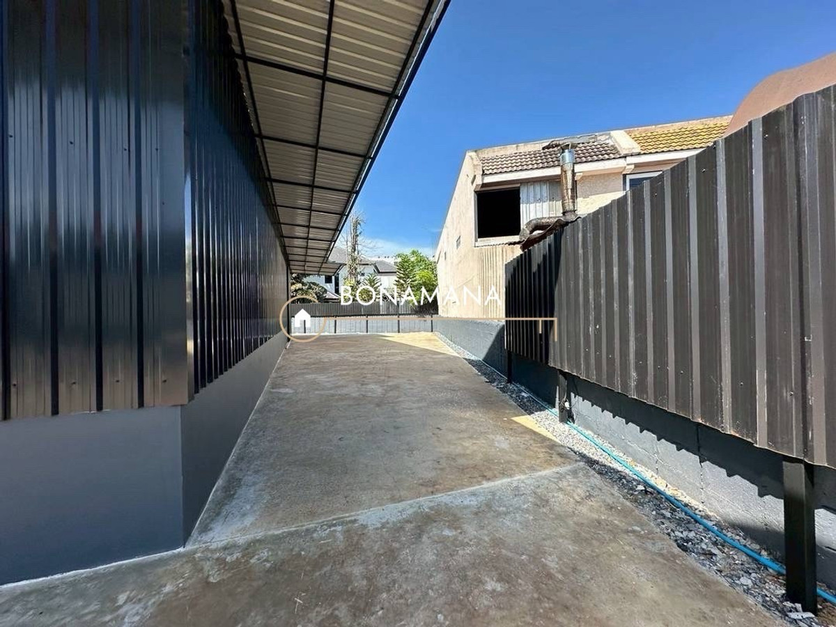 For RentWarehouseChokchai 4, Ladprao 71, Ladprao 48, : Warehouse for rent, Lat Phrao 91