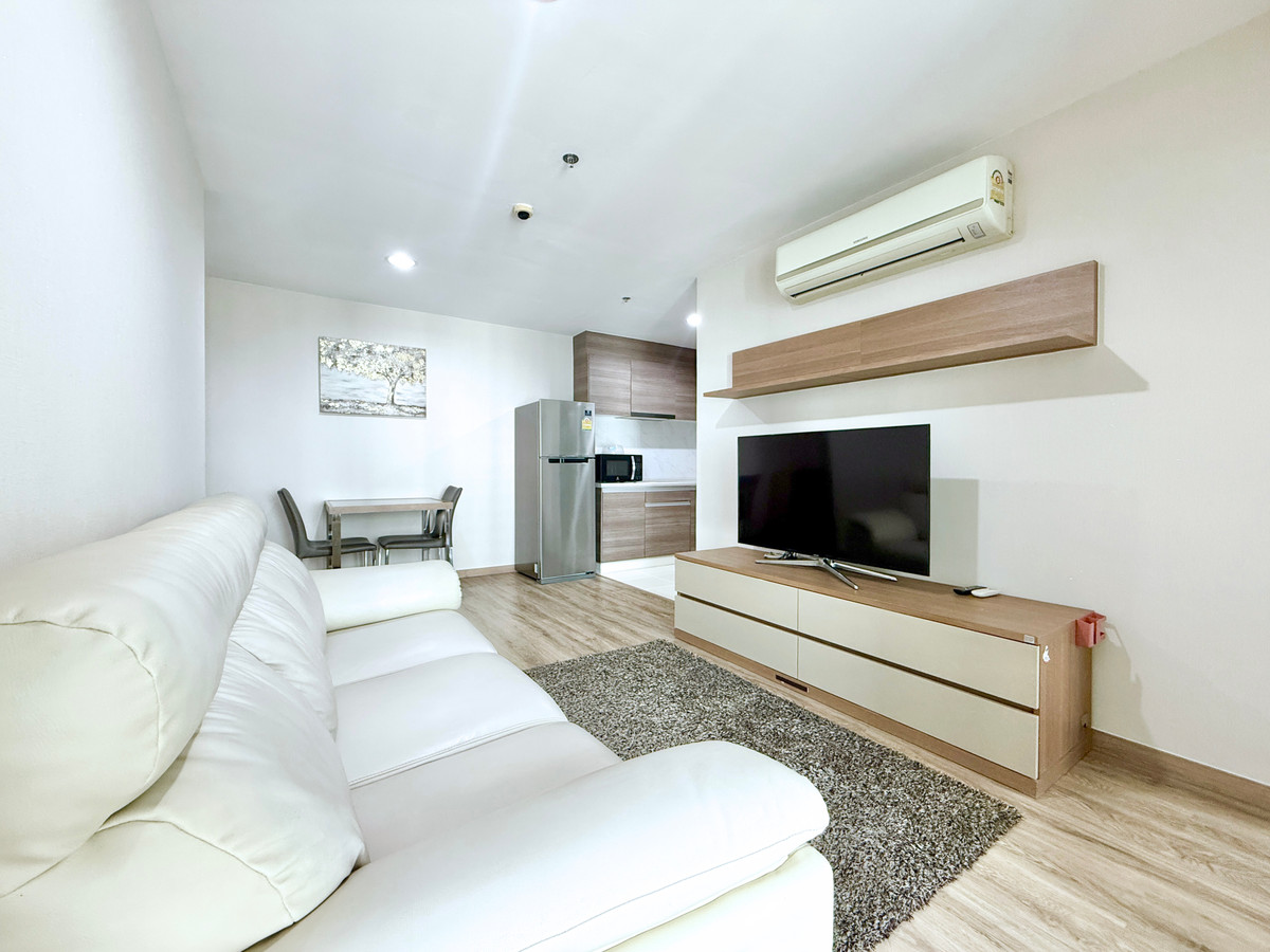 ให้เช่าคอนโดพระราม 9 เพชรบุรีตัดใหม่ RCA : 🚀 Belle Grand พระราม9 - 42ตรม. 1นอน1น้ำ รีโนเวทใหม่ ปล่อยเช่า 092-545-6151 (ทีม)