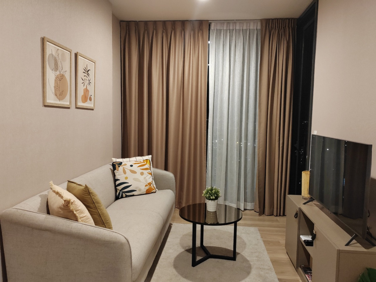 For RentCondoSukhumvit, Asoke, Thonglor : Oka Haus  35sqm 43 floor high level condo for rent ! 22,000/month