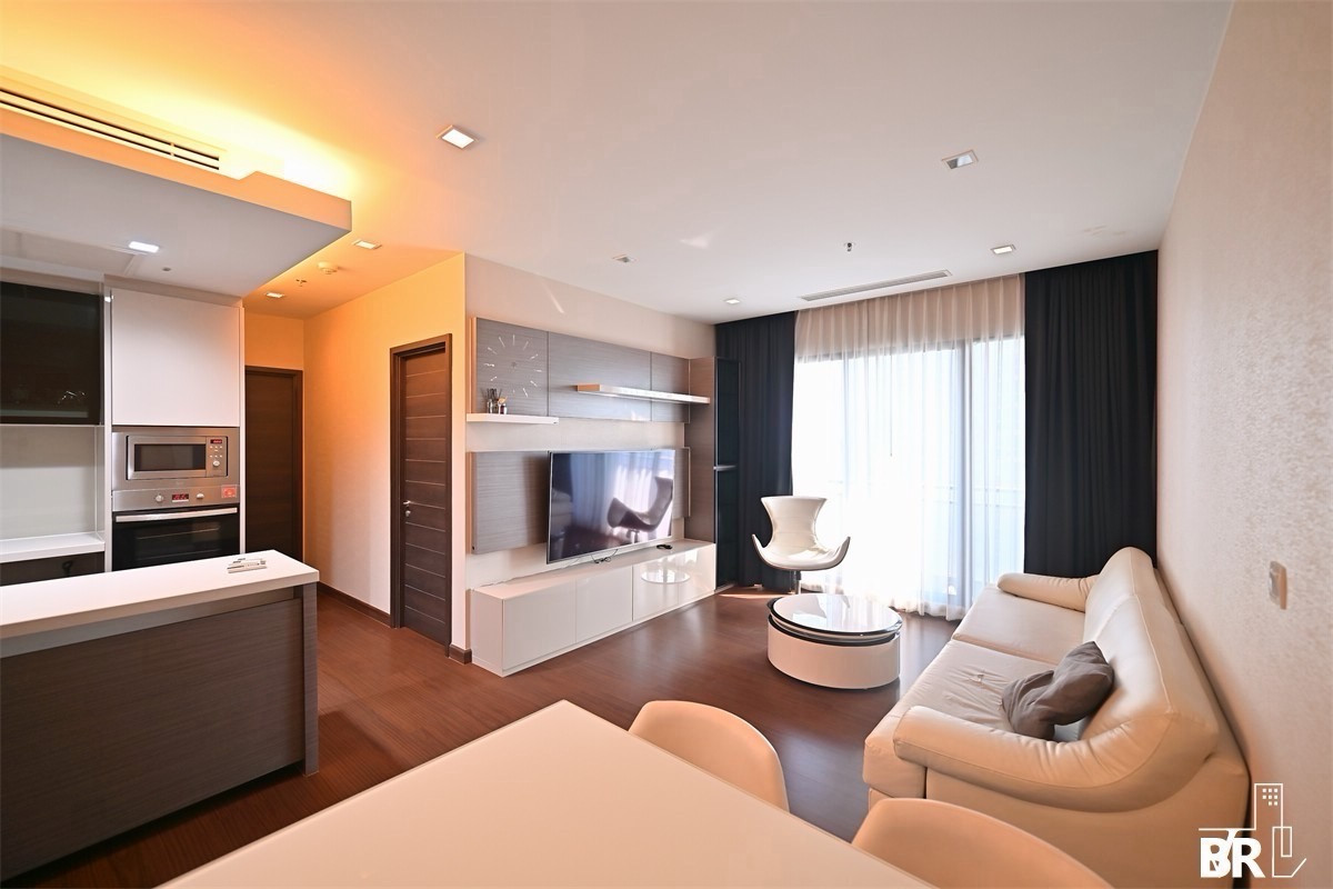 ขายคอนโดรัชดา ห้วยขวาง : 🔥 FOR SALE – Ivy Ampio  
2 Bedrooms 2 Bathrooms | 81.18 sq.m only 10.95 MB by Cherlyn 🌻