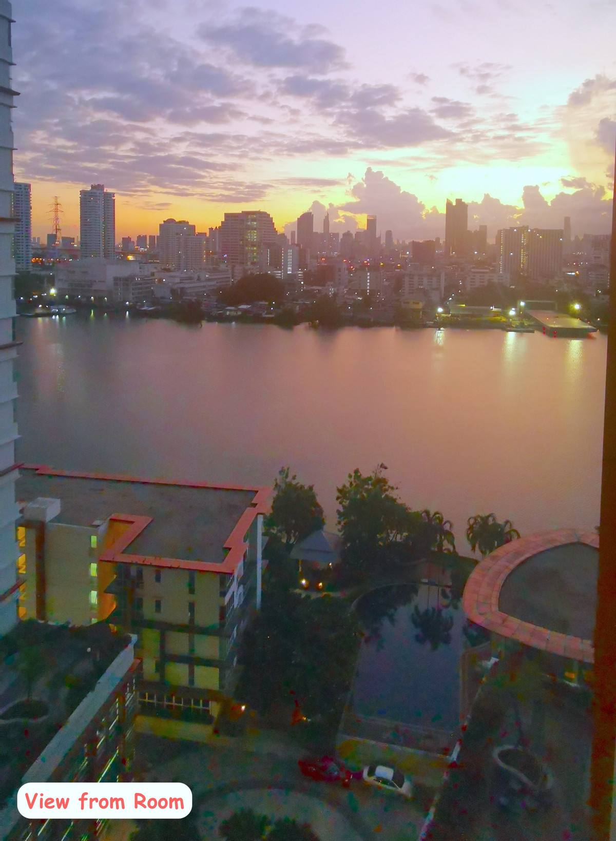 ขายคอนโดราษฎร์บูรณะ สุขสวัสดิ์ : ขายไอวี่ ริเวอร์ คอนโด (Ivy River Condo) รีโนเวทใหม่ ริมแม่น้ำเจ้าพระยา เขตราษฎร์บูรณะ กทม. 