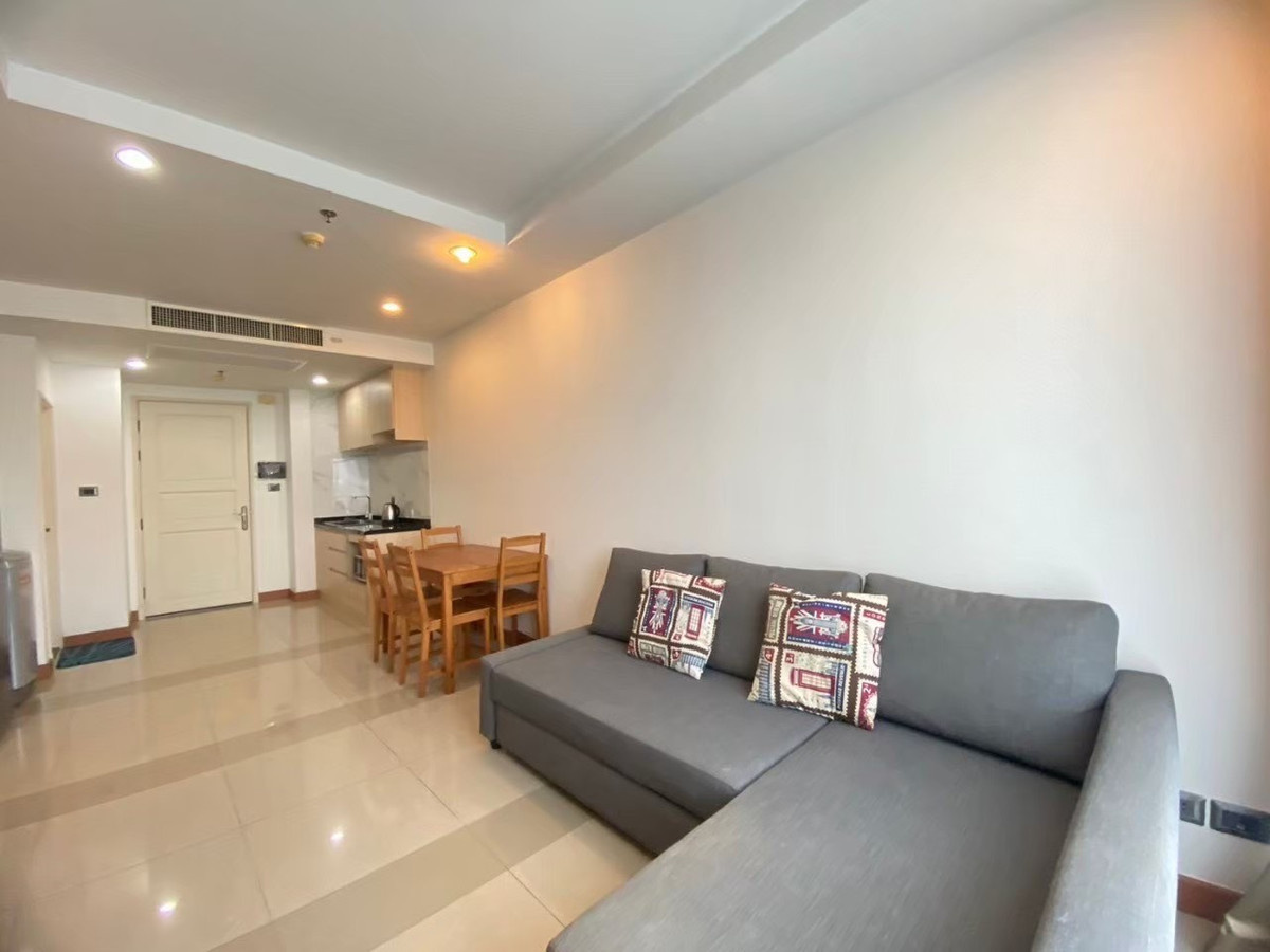 For RentCondoRama9, Petchburi, RCA : For rent✨Condo near MRT Cultural Center: Supalai Wellington Project: 1 bedroom | 47 sqm. Wide size, fully furnished, ready to move in.