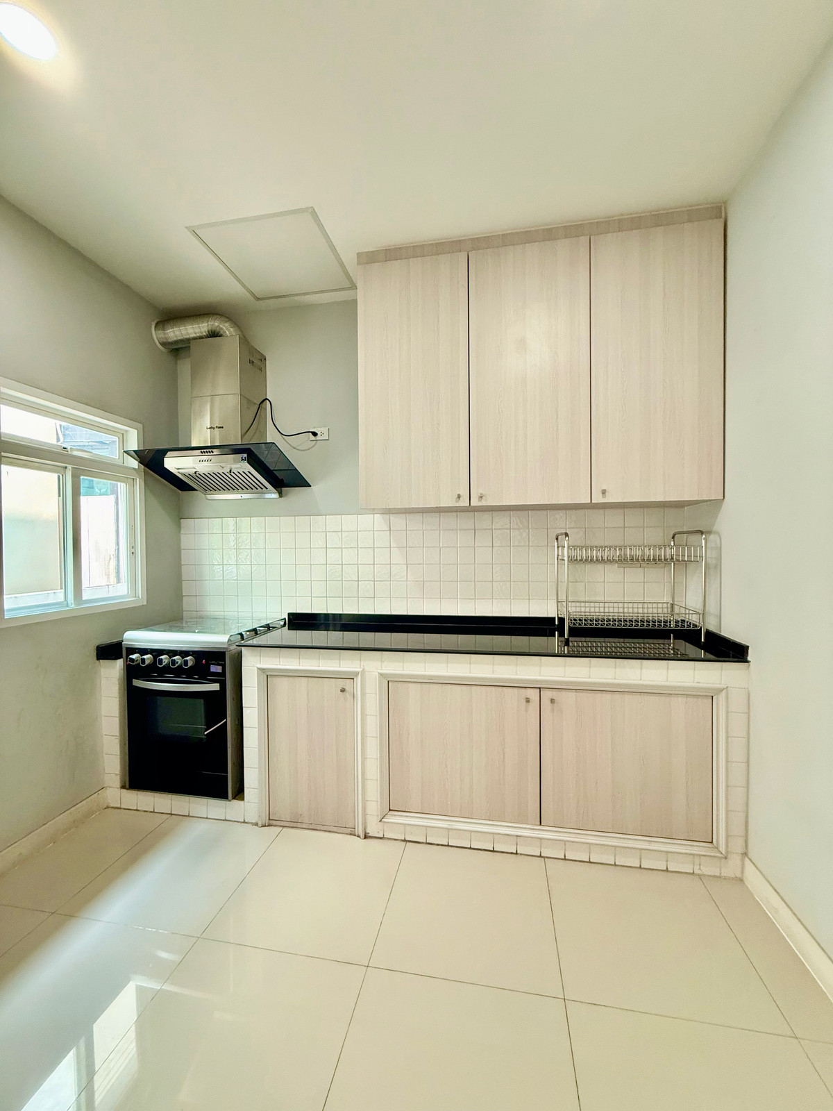 For SaleHousePattanakan, Srinakarin : Luxury Corner House for Sale – Grand Bangkok Boulevard Rama 9–Srinakarin