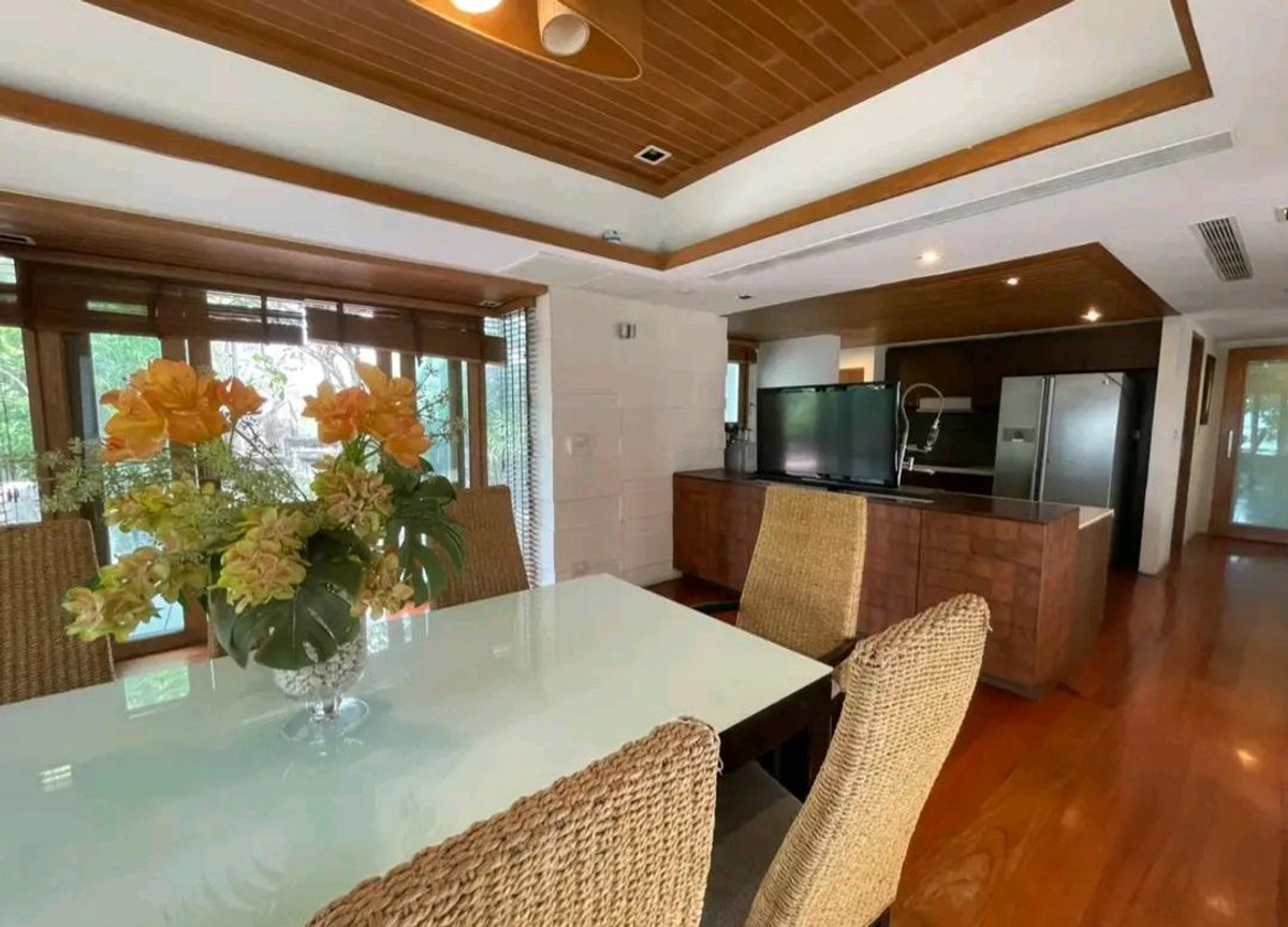 ขายพัทยา บางแสน ชลบุรี สัตหีบ : 🏖️ ขาย/ให้เช่า พูลวิลล่าหรูติดทะเลหาดวงศ์อมาตย์ พัทยาเหนือ ติด ปราสาทสัจธรรม ราคา 240 ลบ. | เช่า 350,000/ด. สนใจติดต่อ ลูกเจี๊ยบ 065-536-5165 🤍✨ #บ้านหรูพัทยา #พูลวิลล่าติดทะเล #LuxuryBeachfront #LookjeabKrittiya