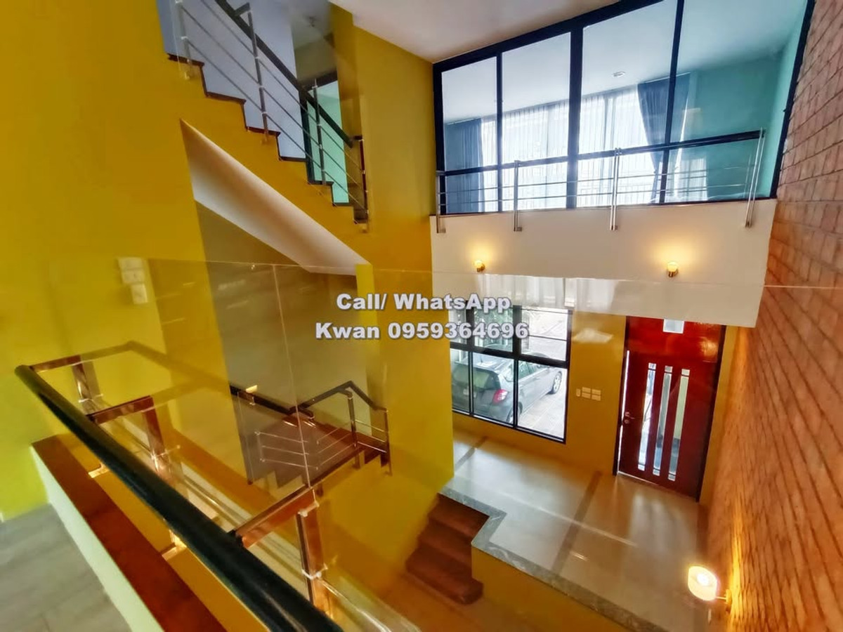 ขายทาวน์โฮมอ่อนนุช อุดมสุข : ขายด่วนทาวน์โฮม สุขุมวิท 71 โครงการโฮมเพลส พร้อมรับค่าเช่าต่อทันที!!