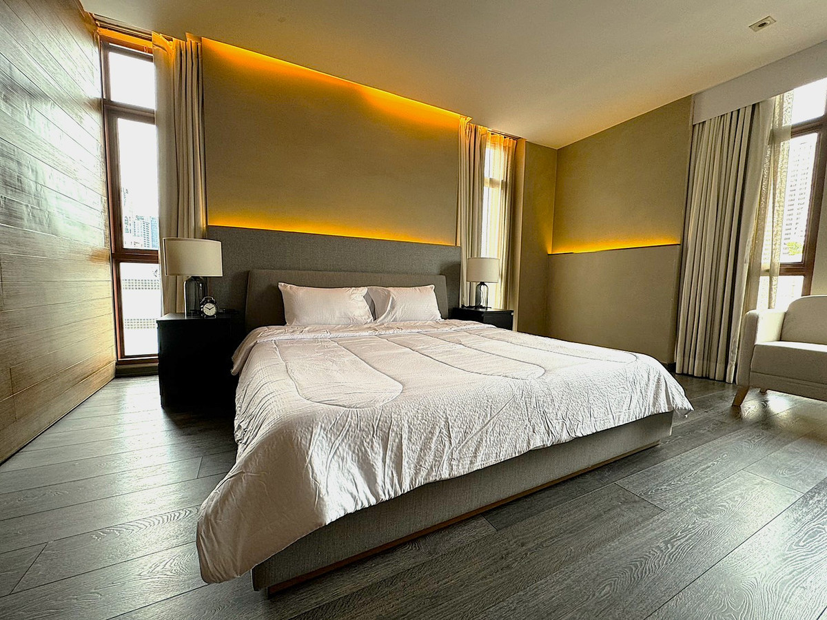 For RentCondoWitthayu, Chidlom, Langsuan, Ploenchit : The Crest Ruamrudee / 3 Bedrooms (FOR RENT), The Crest Ruamrudee / 3 bedrooms (for rent) BJ042