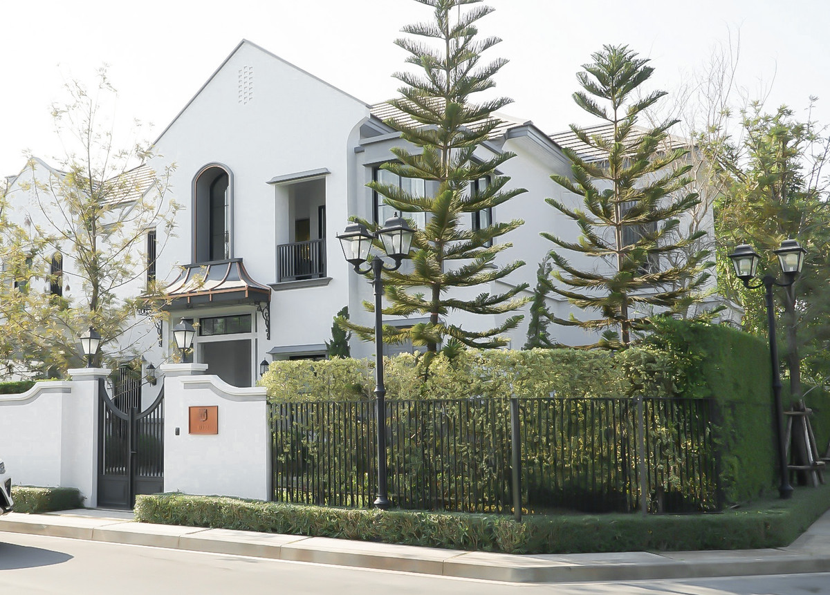 ให้เช่าบ้านพัฒนาการ ศรีนครินทร์ : 💎 [ให้เช่า] บ้านหรูหลังมุม NANTAWAN พระราม 9 - กรุงเทพกรีฑาตัดใหม่ | ตกแต่งครบพร้อมอยู่ ใกล้รร.นานาชาติชั้นนำ