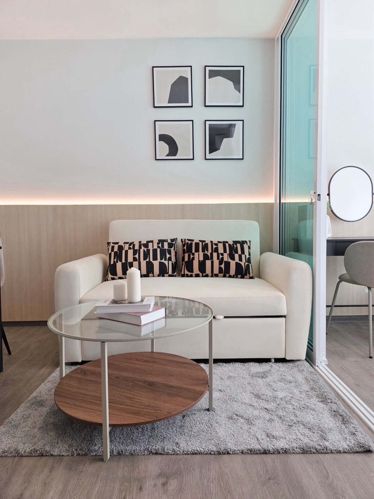 ให้เช่าคอนโดบางนา แบริ่ง ลาซาล : ให้เช่า Regent Home Bangna  1 ห้องนอน 1 ห้องน้ำ ห้องตกแต่งสวยมาก *350 ม.BTS บางนา