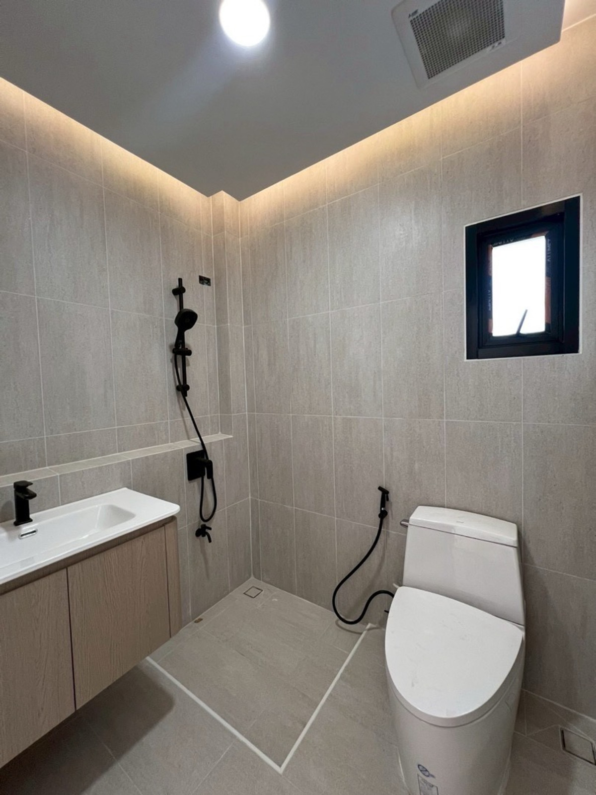 For SaleHouseRama5, Ratchapruek, Bangkruai : ✨ Whole house renovated ✨ Perfect Place Rattanathibet project | 80 sq m. | 4 bedrooms ‼️