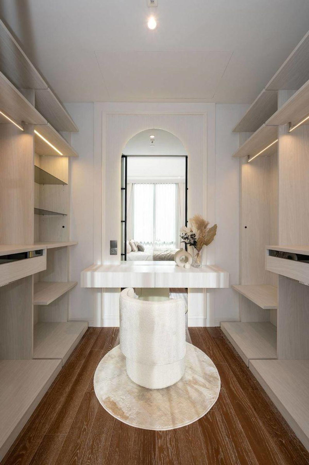 คอนโดวิทยุ ชิดลม หลังสวน : Muniq Langsuan / 3 Bedrooms (SALE & AVAILABLE), มิวนีค หลังสวน / 3 ห้องนอน (ขายและเช่า) BJ027