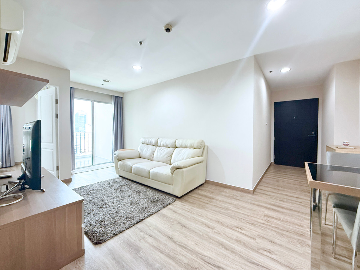 ให้เช่าคอนโดพระราม 9 เพชรบุรีตัดใหม่ RCA : 🚀 Belle Grand พระราม9 - 42ตรม. 1นอน1น้ำ รีโนเวทใหม่ ปล่อยเช่า 092-545-6151 (ทีม)