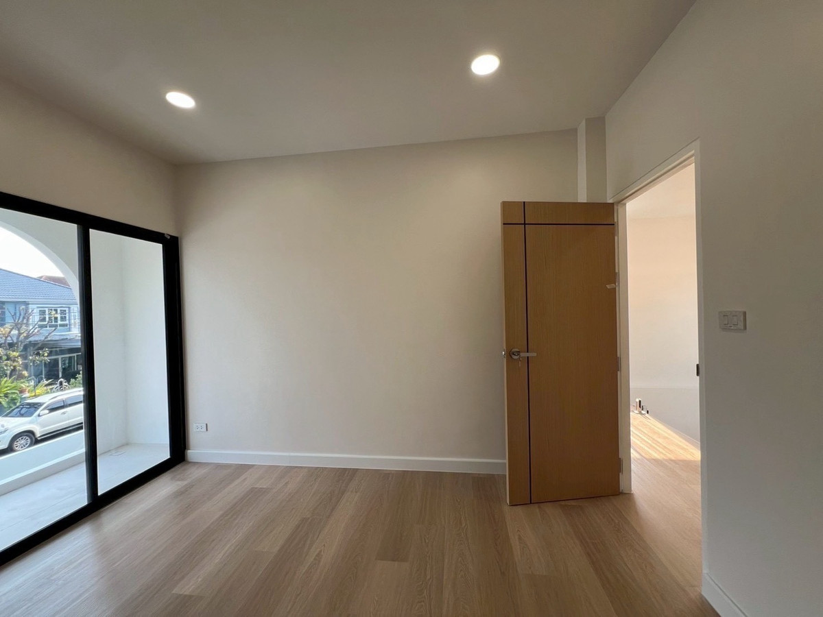For SaleHouseRama5, Ratchapruek, Bangkruai : ✨ Whole house renovated ✨ Perfect Place Rattanathibet project | 80 sq m. | 4 bedrooms ‼️