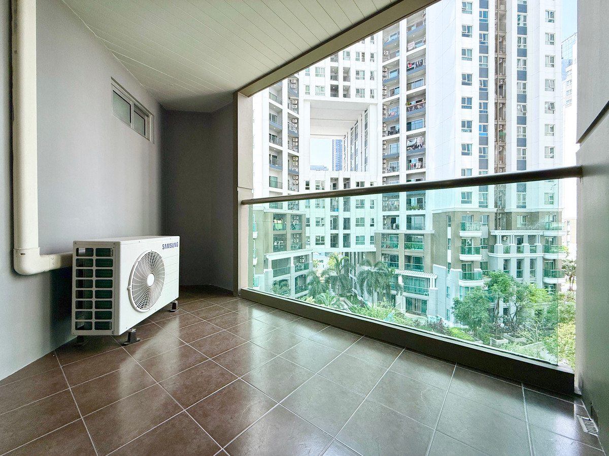 For SaleCondoRama9, Petchburi, RCA : Urgent sale 🌈✨ Belle Grand Rama 9 100.27 sq m. 2 bed 2 bath room in very new condition 092-2462653 Donut