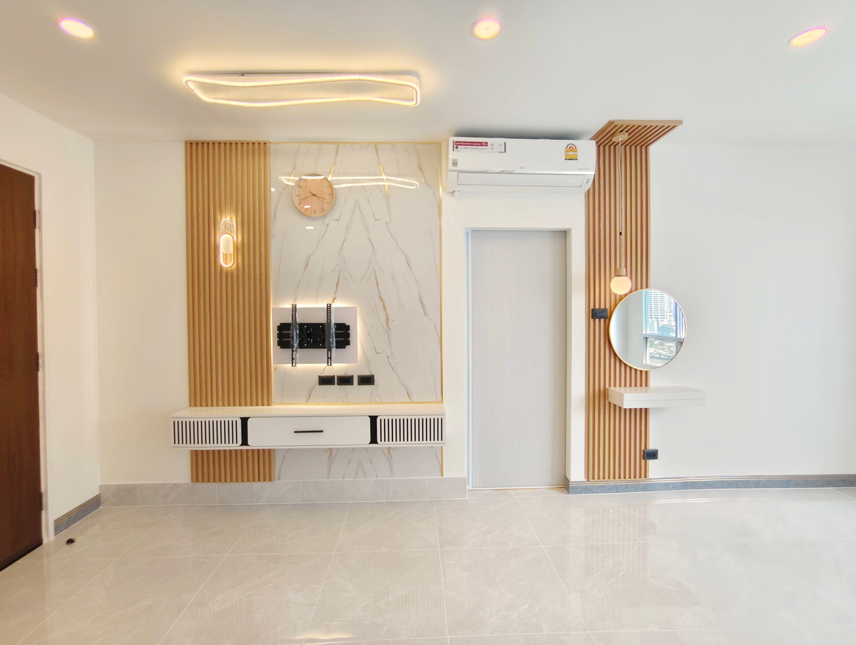 For SaleCondoRathburana, Suksawat : Ivy River Condo for sale along the Chao Phraya River. Rat Burana District, Bangkok