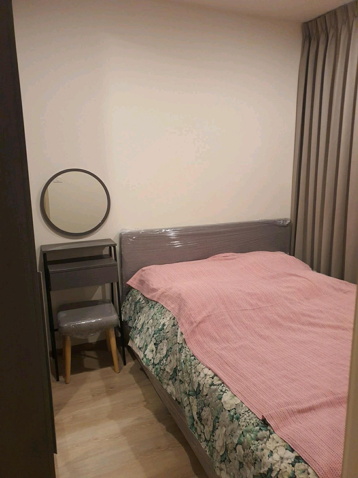 ให้เช่าคอนโดพระราม 9 เพชรบุรีตัดใหม่ RCA : 🔥ให้เช่าด่วน🔥Nue District R9 Rama 9 ราคาดีมาก 2 ห้องนอน 1 ห้องน้ำ เฟอร์นิเจอร์ - เครื่องใช้ไฟฟ้าครบ ใกล้  MRT พระราม9 ❗