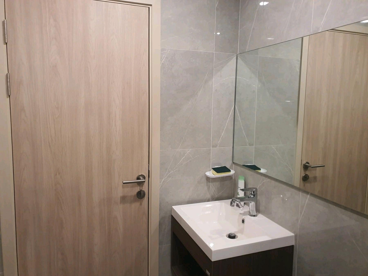 ให้เช่าคอนโดพระราม 9 เพชรบุรีตัดใหม่ RCA : 🔥ให้เช่าด่วน🔥Nue District R9 Rama 9 ราคาดีมาก 2 ห้องนอน 1 ห้องน้ำ เฟอร์นิเจอร์ - เครื่องใช้ไฟฟ้าครบ ใกล้  MRT พระราม9 ❗