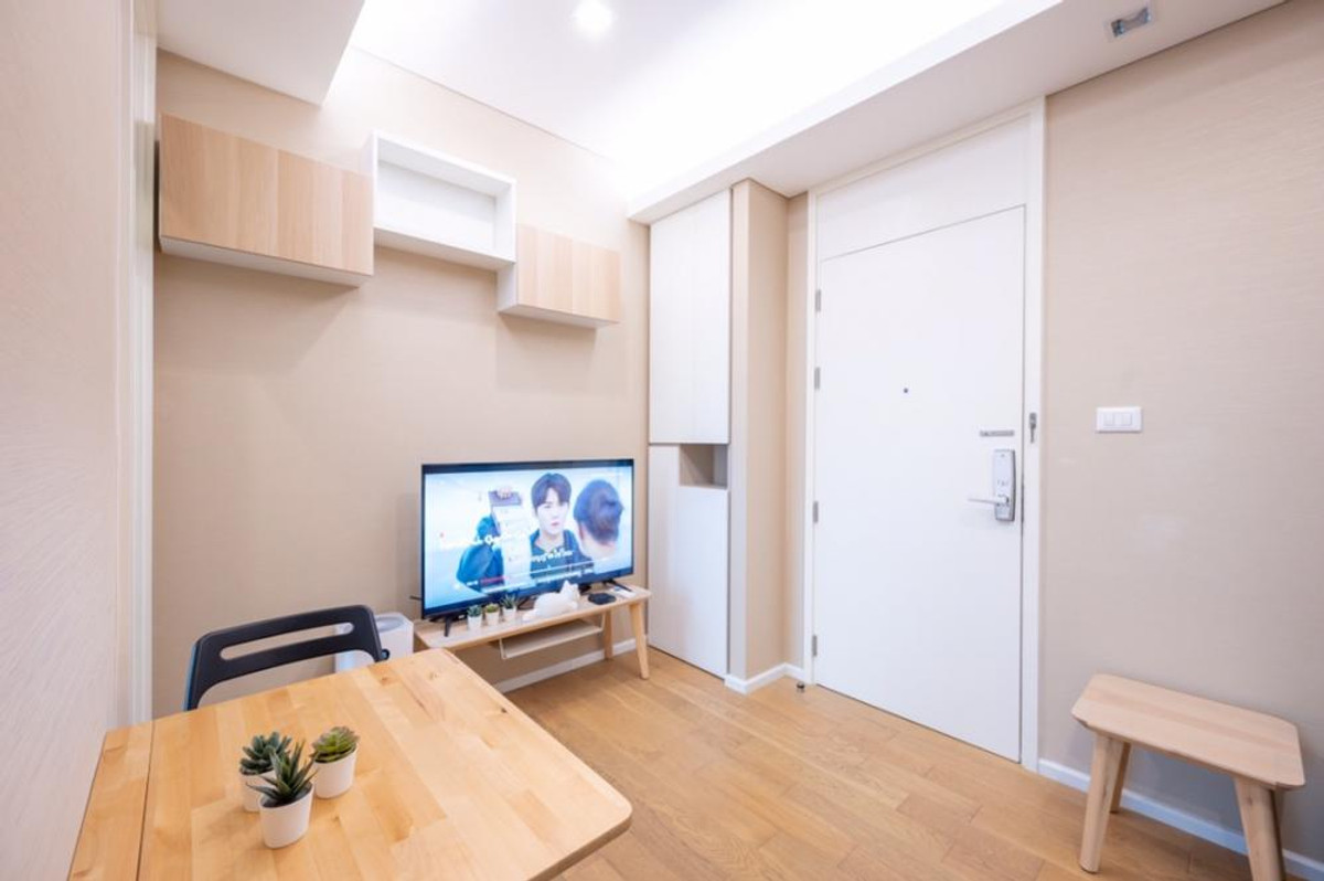 For RentCondoLadprao, Central Ladprao : For rent 📍 The Saint Residences 📍 Fully furnished with appliances. Near BTS Ha Yaek Ladprao.