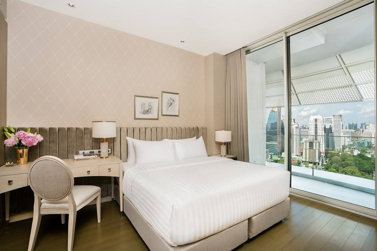 ให้เช่าคอนโดวิทยุ ชิดลม หลังสวน : ✨ Luxury Residence in the Heart of Ratchadamri – Special Promotion 85,000 THB/Month ✨