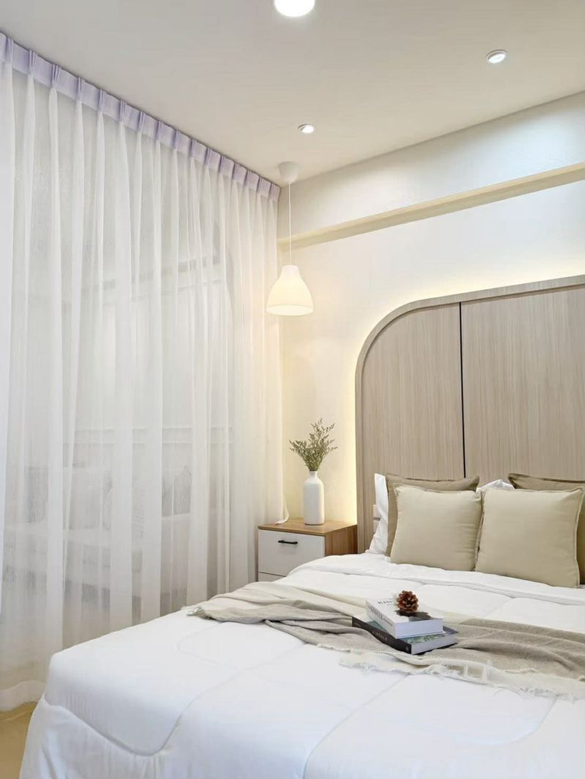 ขายคอนโดรัชดา ห้วยขวาง : 🏙️ คอนโดใจกลางรัชดา ราคาล้านกลางๆ! ผ่อนถูกกว่าเช่า | ขาย Regent Ratchada Tower ✨