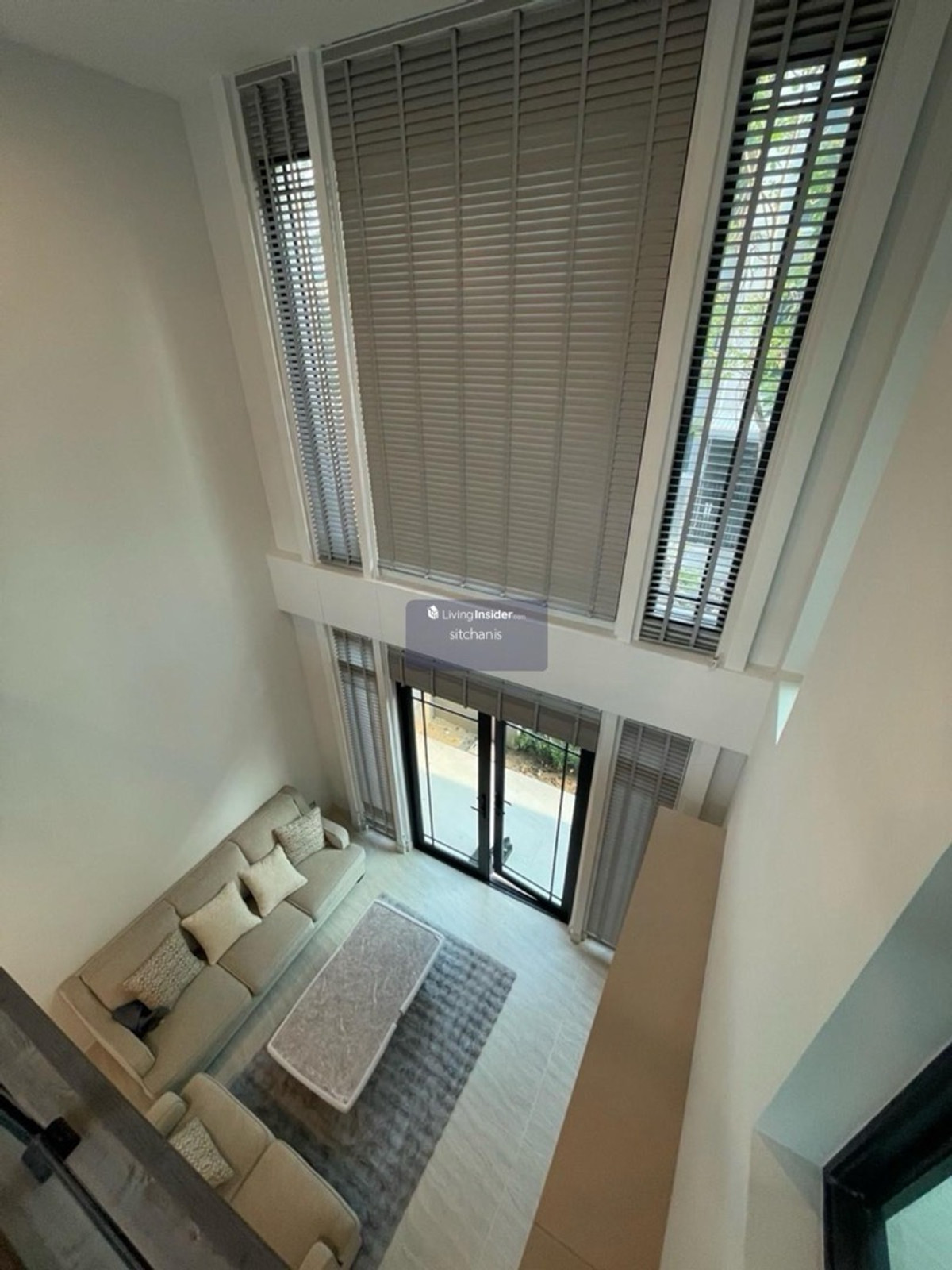 For SaleTownhomeKasetsart, Ratchayothin : Single house for sale Baan Klang Muang Classe Ratchayothin (ClasseRatchayothin) 
 never rented out, Garnetta type, area 40 sq m., usable area 214 sq m., 2 bedrooms, 3 bathrooms, 1 living room, 2nd floor, living room, 1 kitchen, 2 parking spaces 
 
 The on