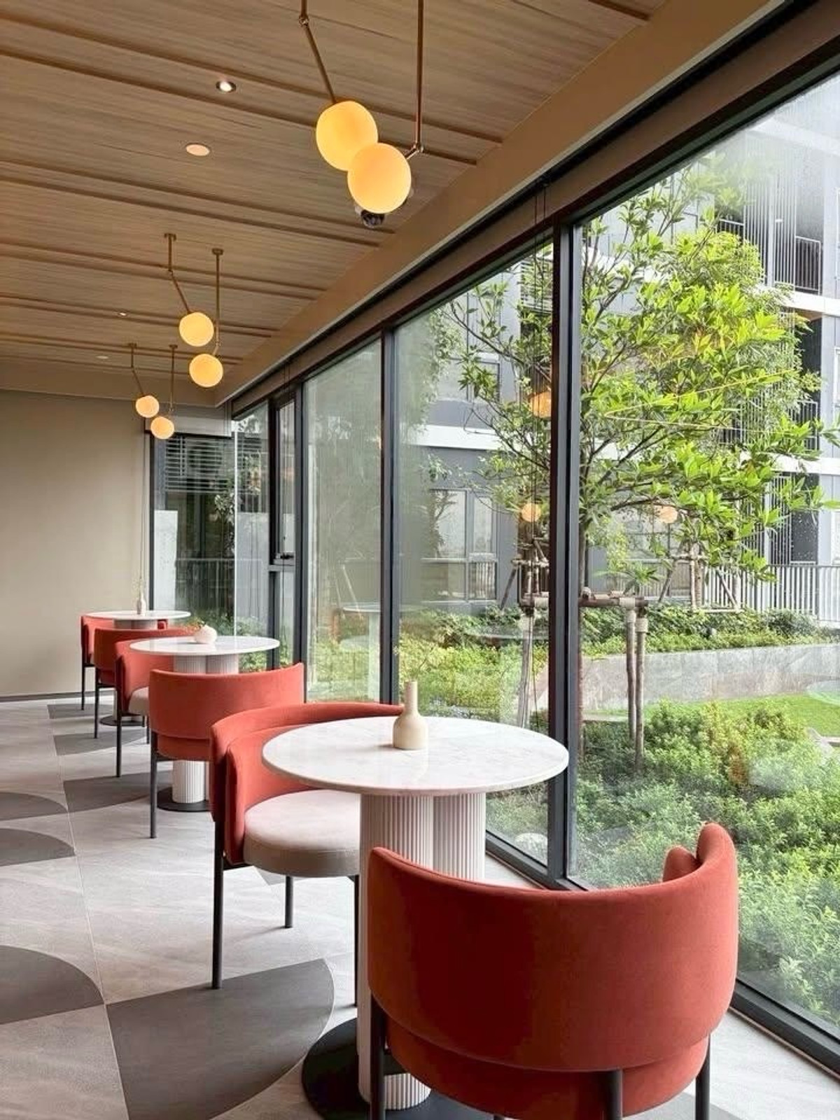 For RentCondoPinklao, Charansanitwong : 💙@condocurator 💙 For rent Chapter One Spark Charan, fully furnished. There is a washing machine [PM4768]