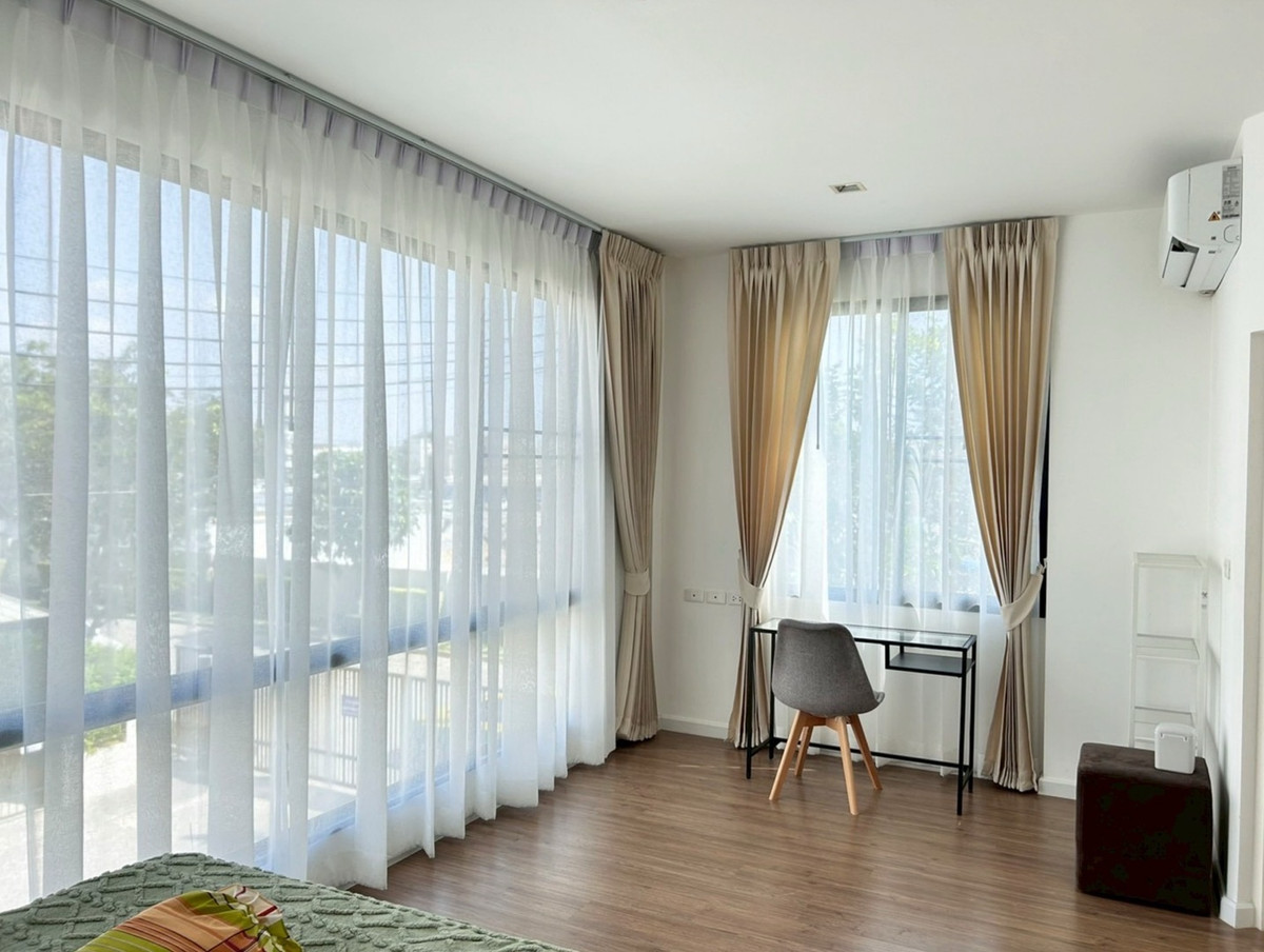 ให้เช่าทาวน์โฮมอ่อนนุช อุดมสุข : ให้เช่าทาวน์เฮ้าส์ 3 ชั้น หลังมุม มีพื้นที่ข้างบ้าน โครงการ Q Prime Sukhumvit 77 สุขุมวิท 77 ซ.อ่อนนุช 46